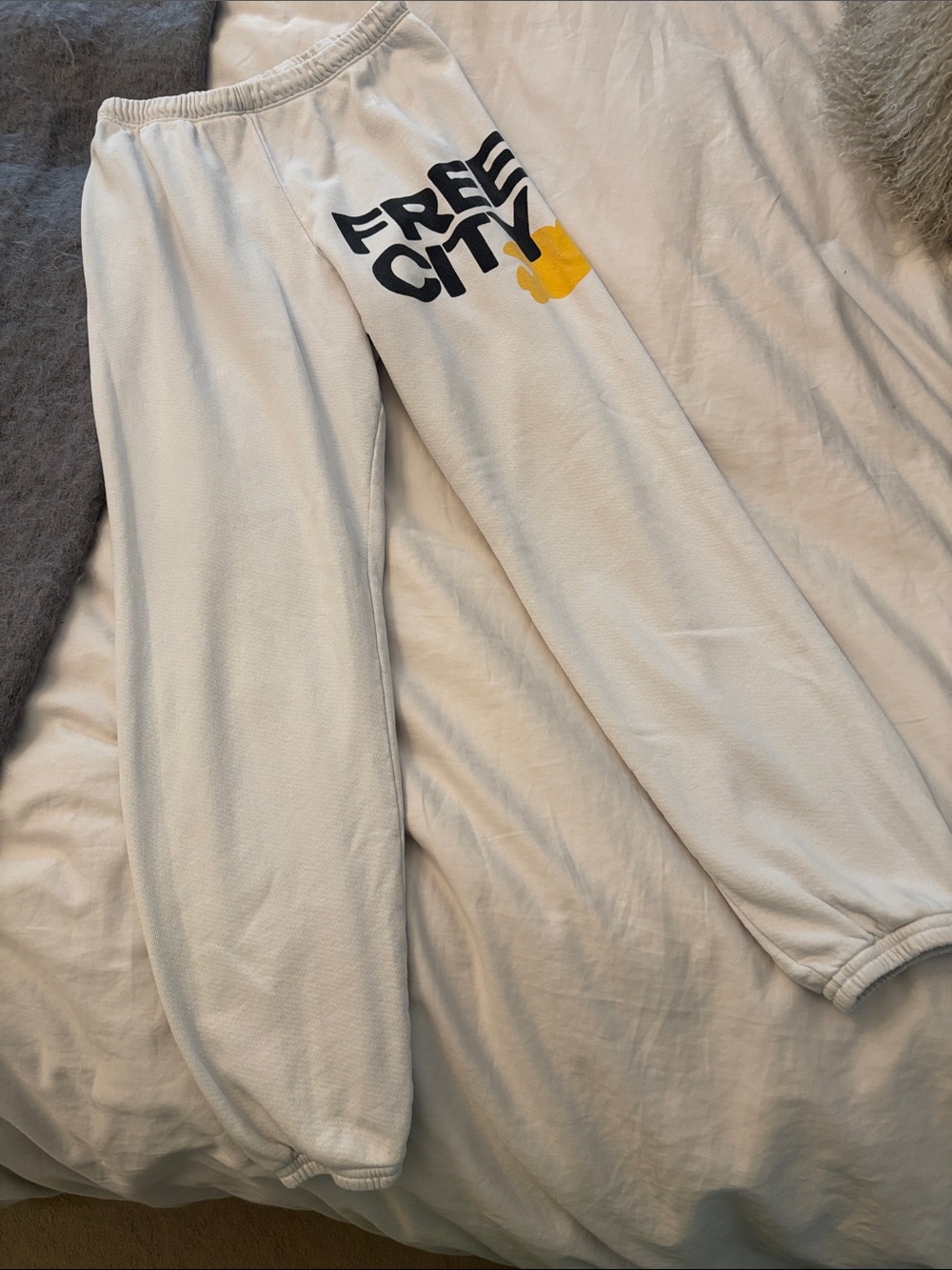 Freecity Sweatpants